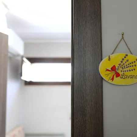 Casale Spina Feriegård Santa Caterina Villarmosa